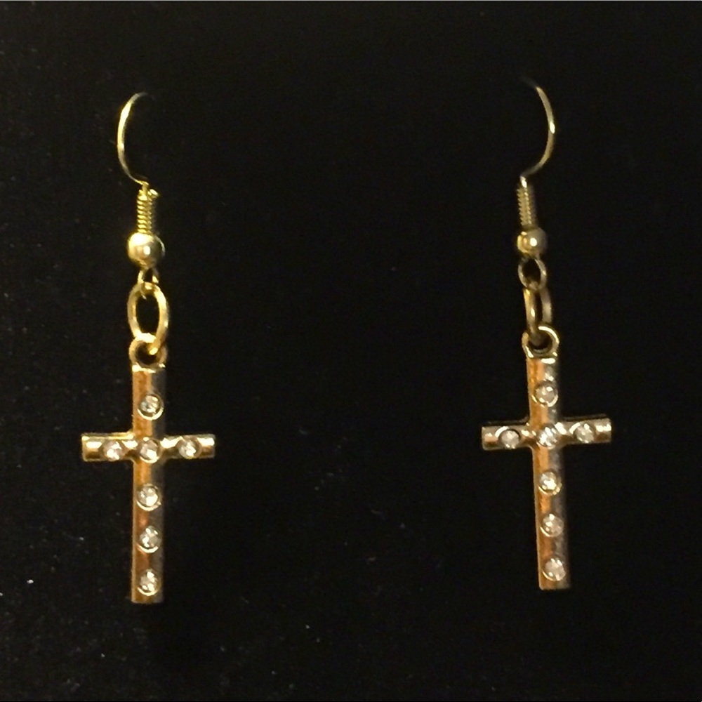 SOLD | Gold Toned Cross Pendant & Earrings Set